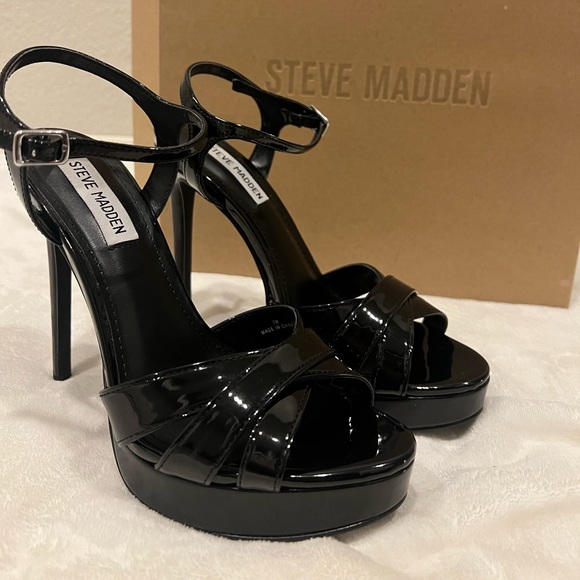 Steve Madden LESSA COGNAC PATENT - Picture 1 of 13
